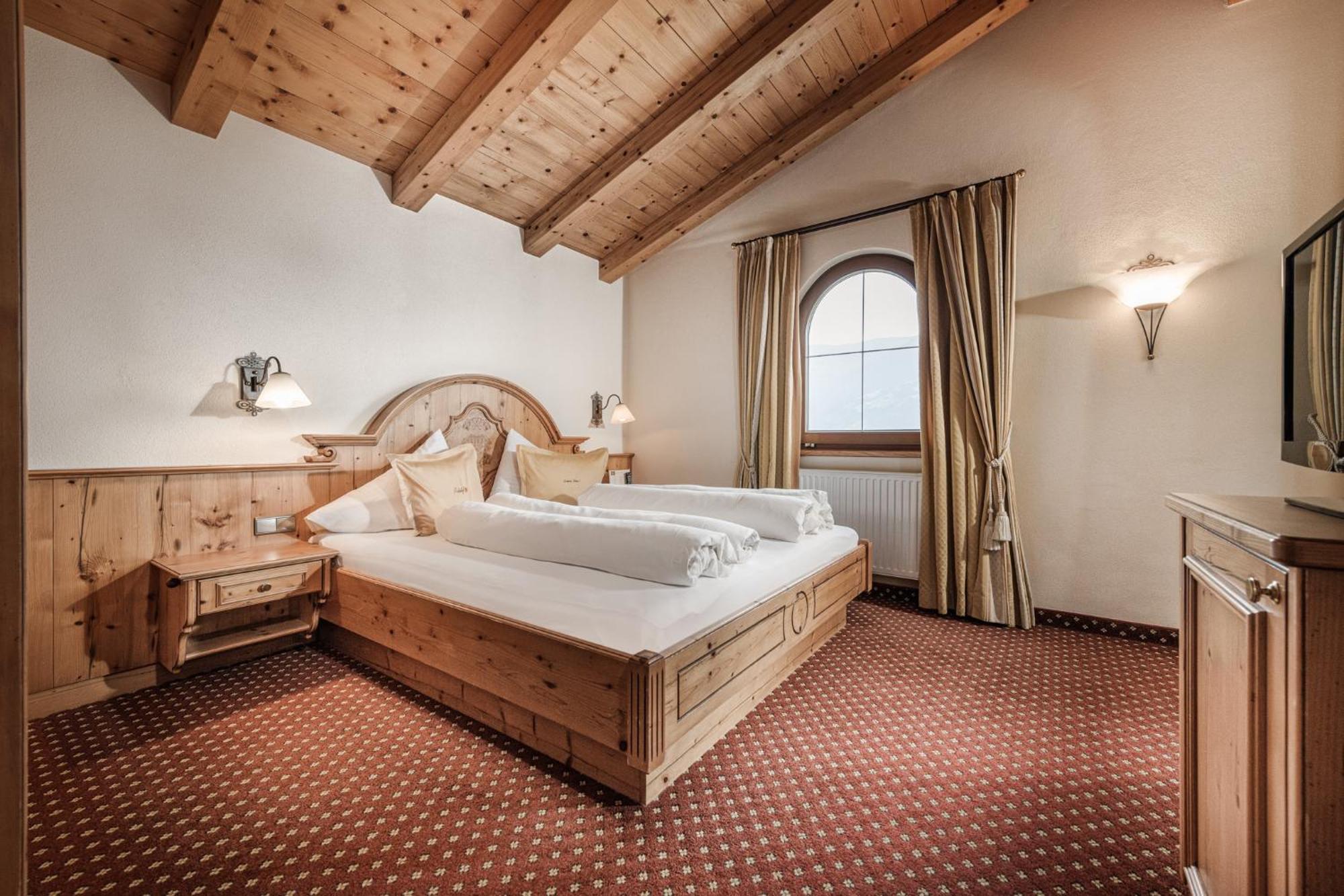 Aster Boutique Hotel & Chalets Fuegenberg Camera foto