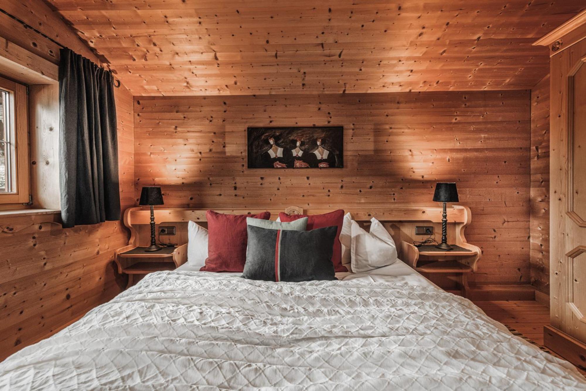 Aster Boutique Hotel & Chalets Fuegenberg Esterno foto