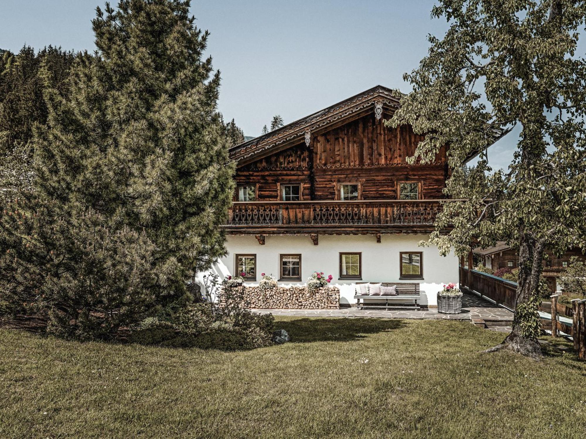 Aster Boutique Hotel & Chalets Fuegenberg Camera foto